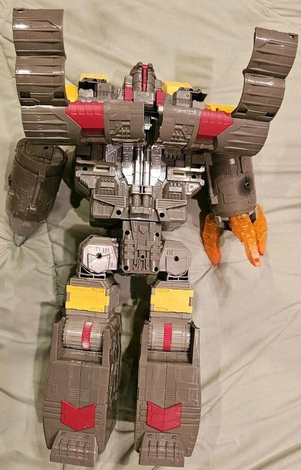 Transformers War for Cybertron Siege Omega Supreme Titan Class incomplete - Image 3 of 3