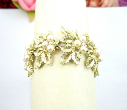 JUDY LEE BRACELET Vintage Faux Pearls & AB Rhinestone Links Goldtone Florals - Picture 8 of 12
