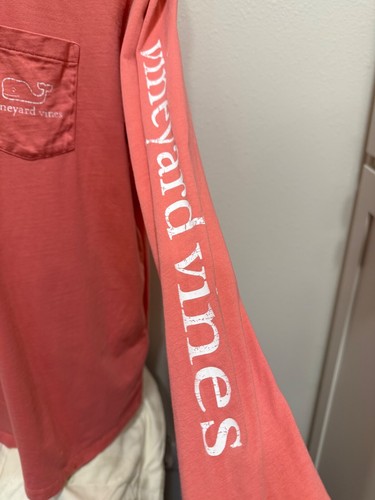 Vineyard Vines Men’s Size XXL 2XL Coral Long Sleeved T-shirt Graphic Logo Whale - Picture 4 of 8