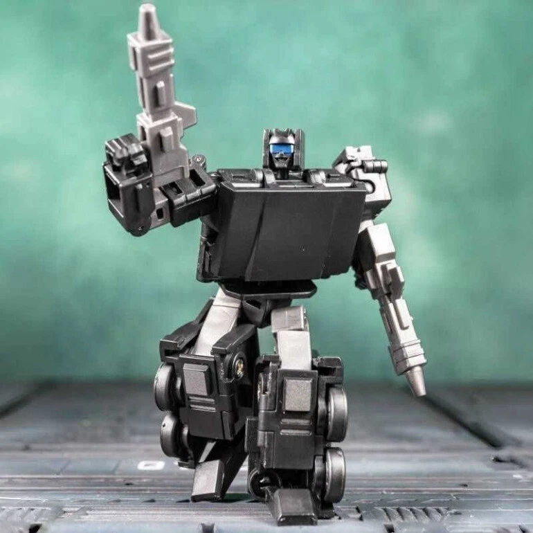 Yc001-A Scamper Six-Gun Metroplex G1 Mini Transformable toys model action figure - Image 4 of 4