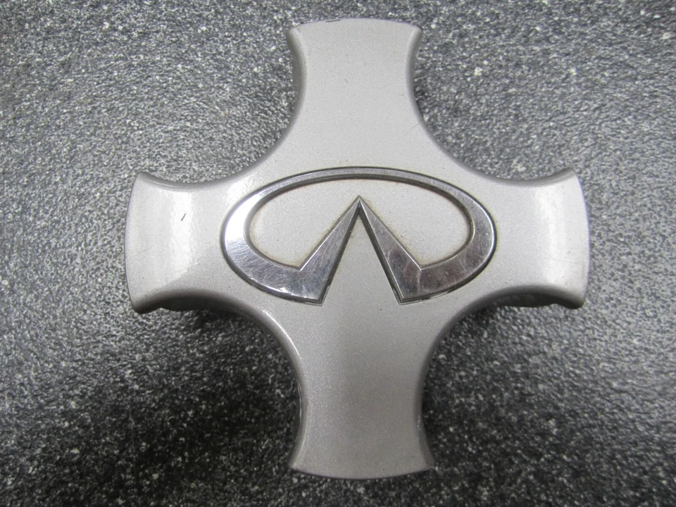 Una (1)* Tapa central plateada Infiniti G20 1991-1996 14" OEM 40342-63J00 73630 Foto 3 de 4