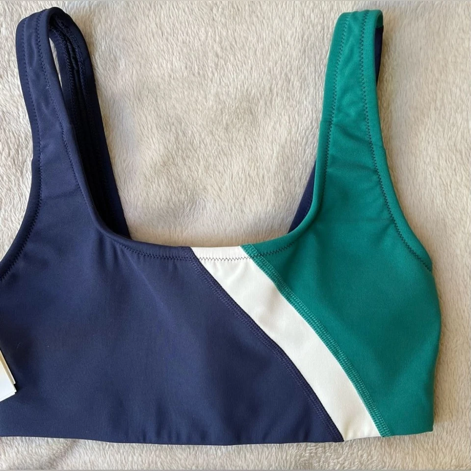 Tory Burch blue/white/green color block sports bra & highrise bike shorts set XS - Image 3 of 4