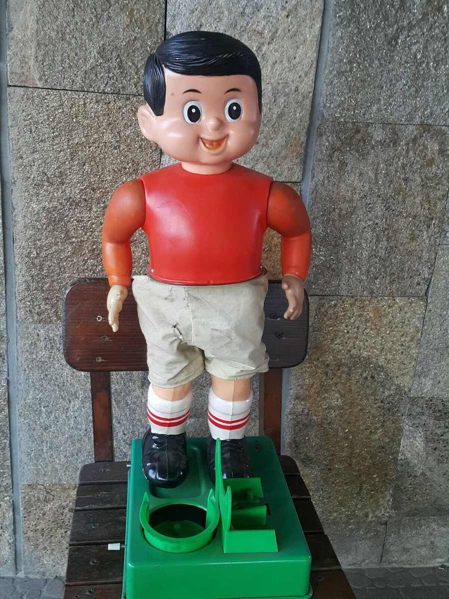 VINTAGE 1960 BANDAI PROFESSIONAL SOCCER PLAYER TOY #4352 BATT