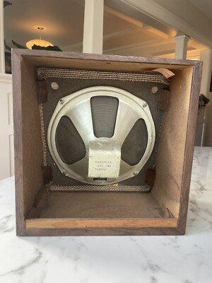 VINTAGE MAGNAVOX 12