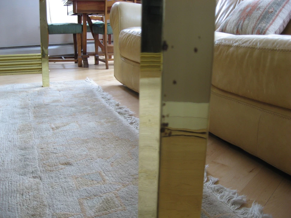 CAMA ENVOLVENTE DE LATÓN - Moderna de mediados de siglo Foto 4 de 4