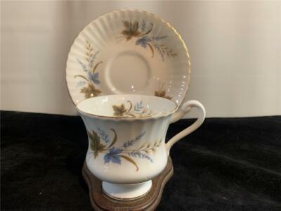 Paragon Tea Cup & Saucer Floral & Leaf Design P/J By Appointment HM Queen