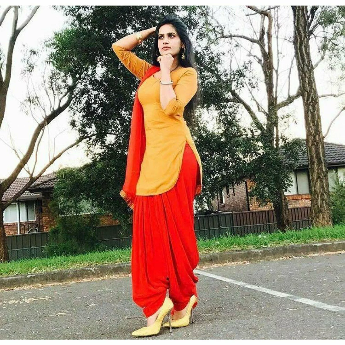 Punjabi yellow hotsell salwar suit