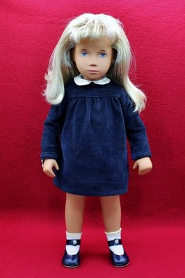 Vintage 16'' Sasha Doll 1985 No.1 Blonde,Blue Eyes,Dress,W/Tag,No Box,England.