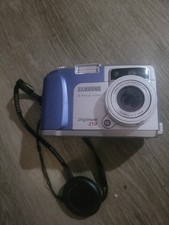 Vintage Samsung Digimax 210 SE digital camera, a 2.1-megapixel model