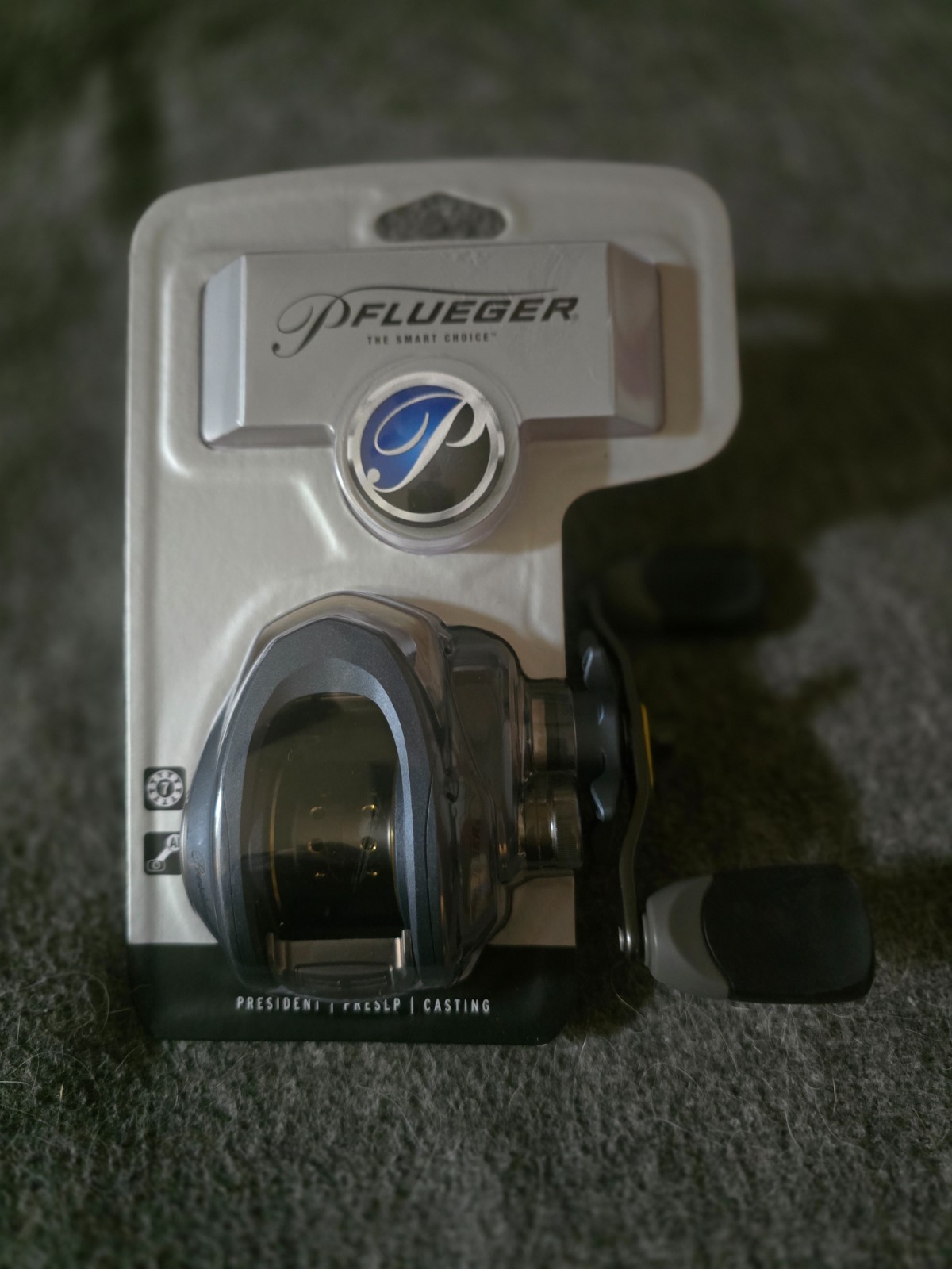 Pflueger President low profile baitcast reel DESDE1881 right