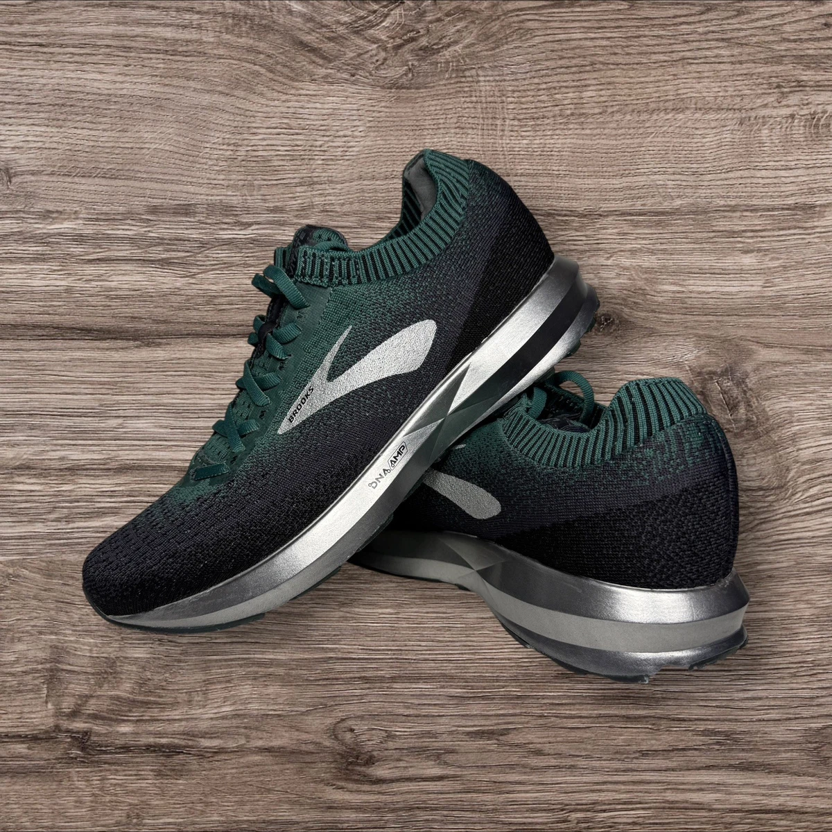 Brooks Levitate 2 Black Grey for sale | eBay display picture 1