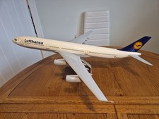 Travel Agents Lufthansa Airbus A340-300 Model 1:100 Scale Very Rare