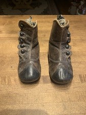 Antique Victorian Baby Shoes- Toddler Booties-Leather-Decor- Primitive-Colonial