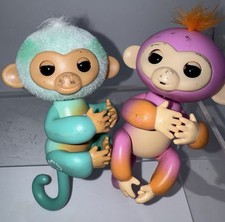 2 x WowWeeFingerling Green Pink Monkey Mini Heads Eyes Move Talks SEE PICS