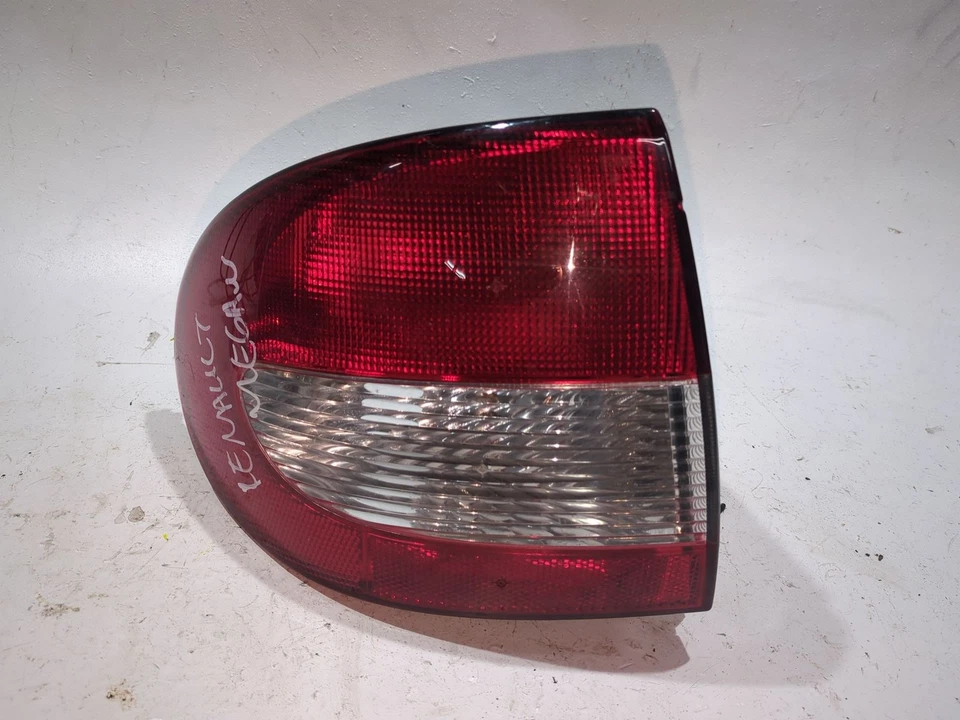 087463 LAMPADA POSTERIORE SINISTRA / 35474 PER RENAULT MEGANE I CLASSIC LA019 - Immagine 2 di 4