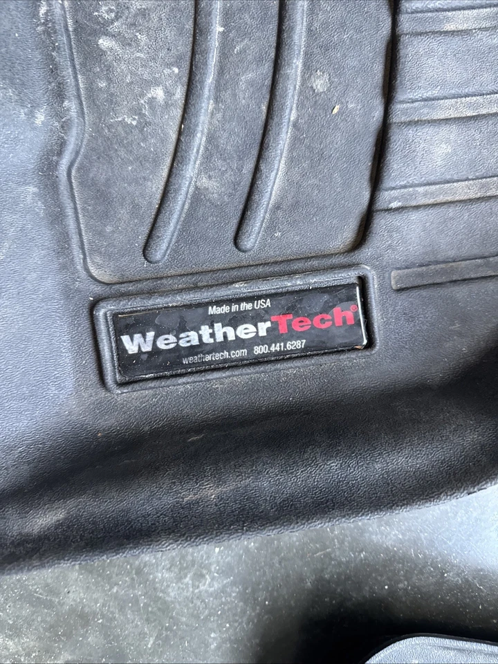 Juego de alfombrillas de coche WeatherTech ajuste personalizado para todo tipo de clima para Nissan Leaf Foto 2 de 2