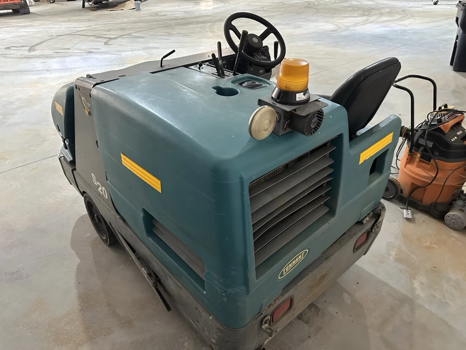 2012 S20 Tenant Floor Sweeper Kubota Diesel 1350 Hours Ready To Work - Image 2 of 4