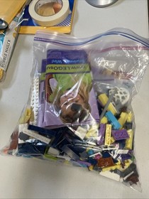 LEGO FRIENDS: Heartlake High (41005)