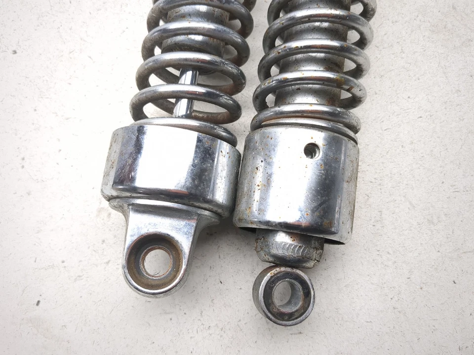 Amortiguador trasero cromado 92-04 Suzuki VS800 Intruder Foto 3 de 4