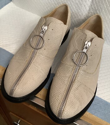 MM6 Maison Margiela / Embossed Zip Front Oxford In Beige Leather