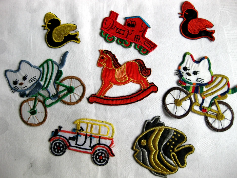 Quadri da stirare, vari modelli, animali, veicoli, per bambini, circa 5-9 cm BB5