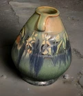 BANEDA ROSEVILLE GREEN/BLUE VASE TAPERED DOUBLE  HANDLE 5.25" H × 4 W USA