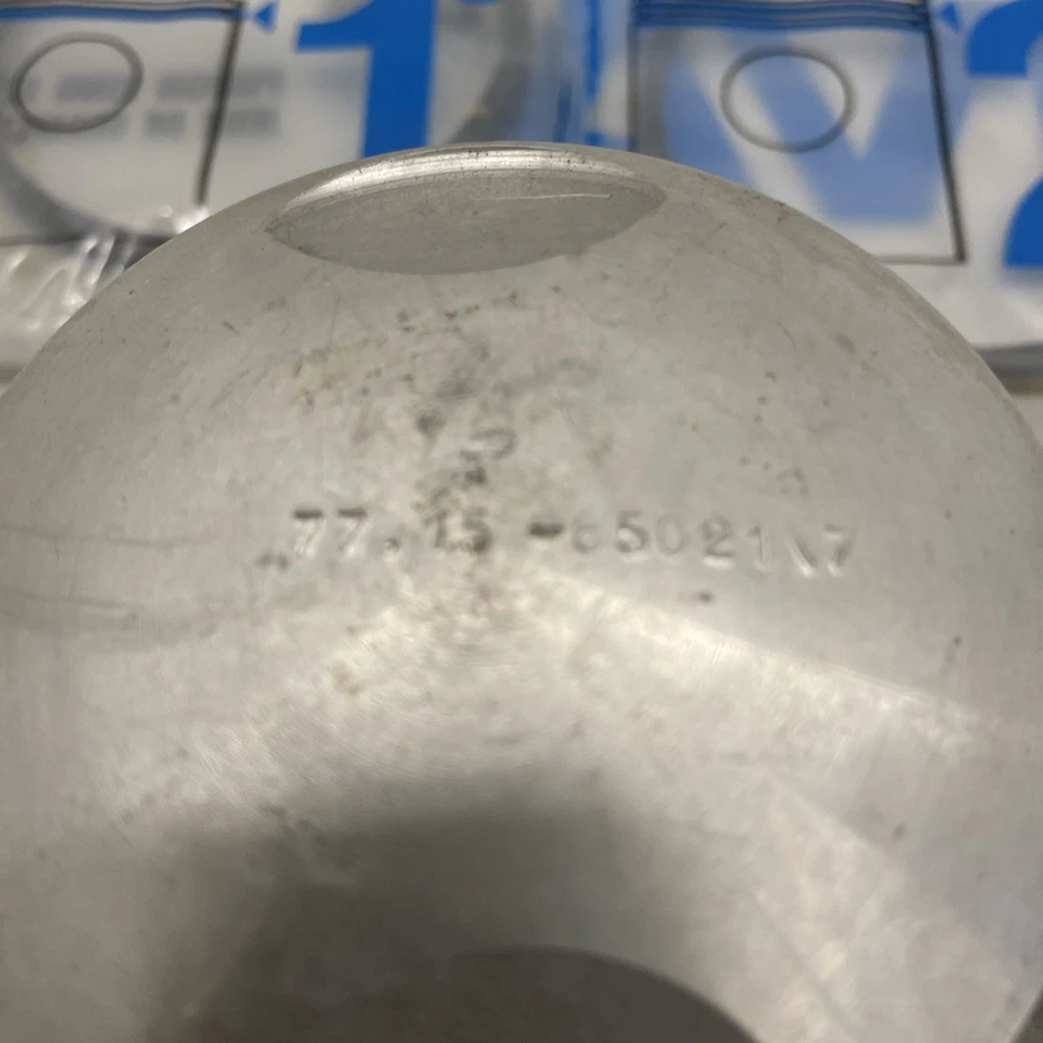 Ferrari 330 GT Pistons And Rings 65021 77.15- Part Number 95140106 Qty 6 - Image 2 of 4