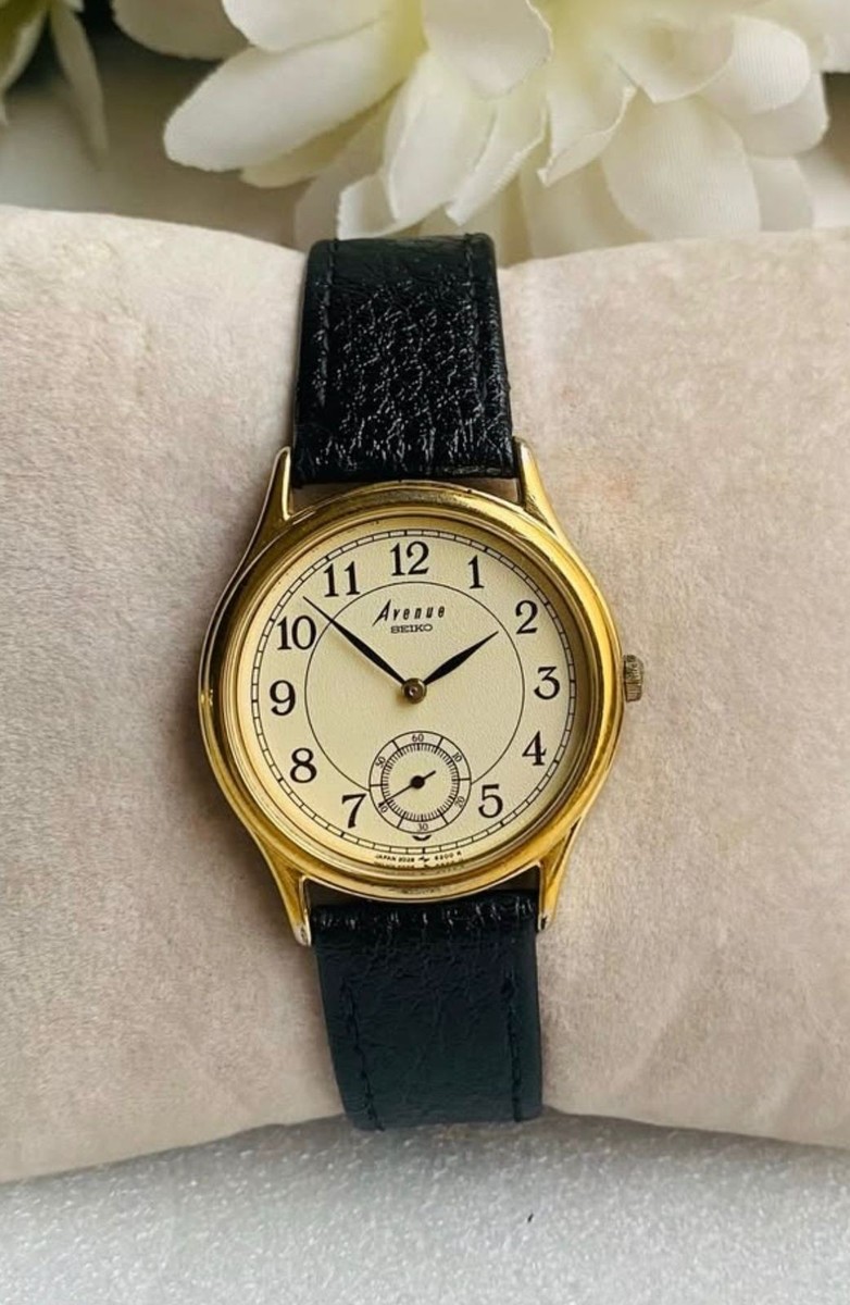 Vintage Seiko Avenue 2G28-6030 Small Seconds Dress Watch Quartz