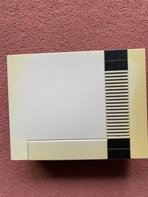 Nintendo NES Action Set Console, Controllers, Zapper And Duck Hunt/Super Mario