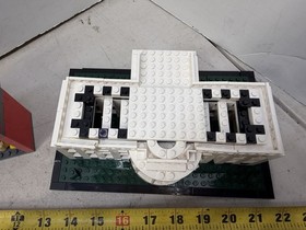 LEGO CITY City Corner bus  , Pizza, Jail, White House And More