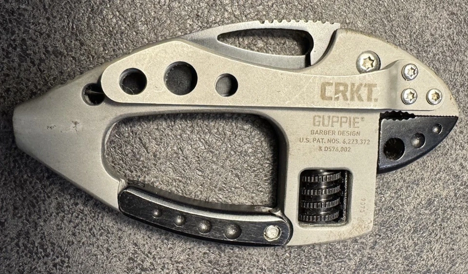 CRKT нож/мульти инструмент Guppie серый/черный с 8 инструментов и светодиодный фонарик и зажим для ремня - Изображение 3 из 4