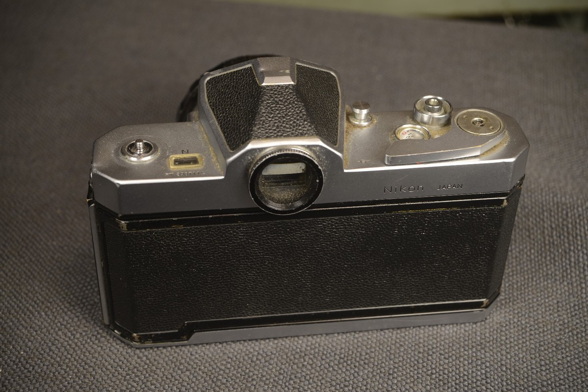 Nikon Nikkormat FT Camera Nikkor-S Auto 50mm f/1.4 Lens JUNKER