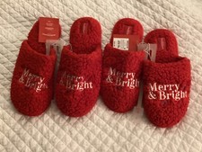 Women  s Wondershop Red Sherpa Slippers Merry  Bright NWT