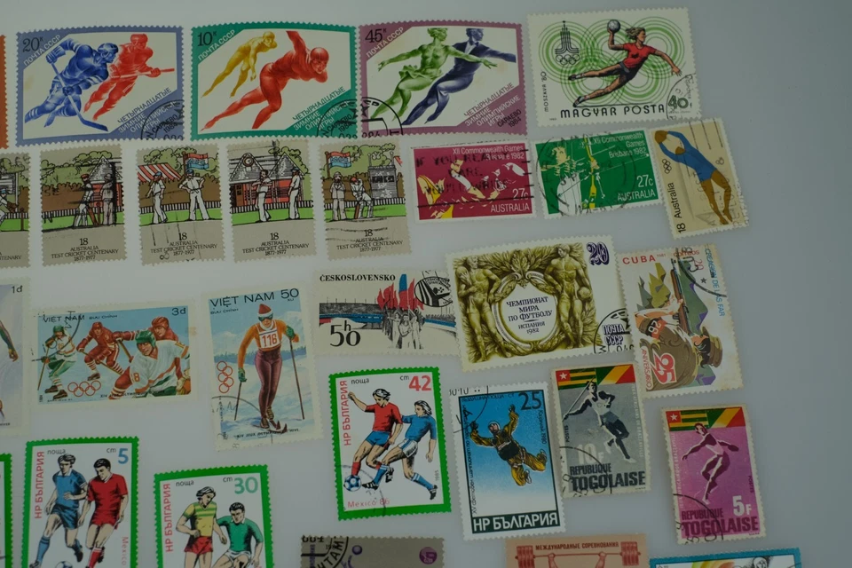 worldwide stamps collections lots album  Vintage Rare Classic Antique Genuine - Image 4 of 4