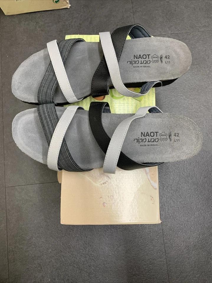 Naot Roxanna Black Stretch/Light Grey Slide Sandal Women's size 42 Black - Image 2 of 4