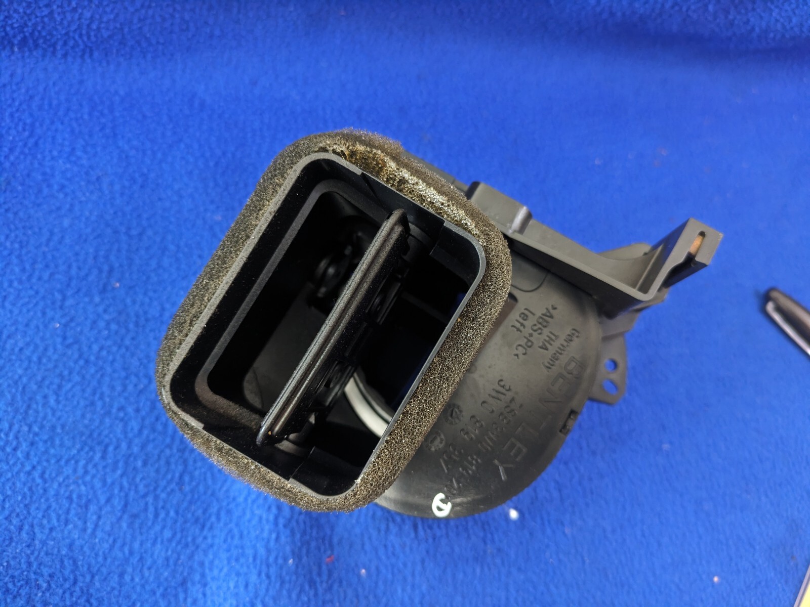 03-12 Bentley Continental GT GTC Dash AC A/C Air Vent Grill Left Side OEM
