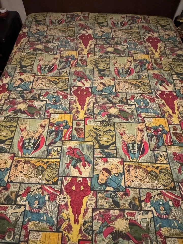 Juego de cama completo Marvel Comics diseños de superhéroes Thor Iron Man Capitán América Foto 3 de 4