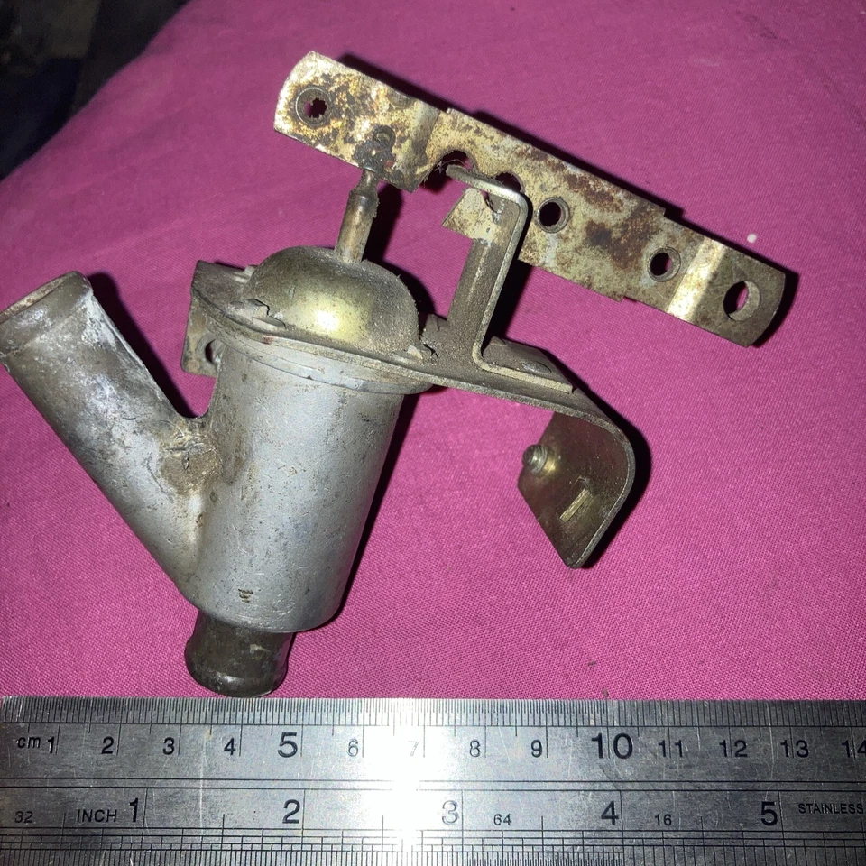 Válvula calefactora Hillman imp. Usado y sin probar. Foto 2 de 3