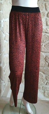 JUPE PLISSÉE BLANCHE/VERTE Minsk, neuve taille M élastique à