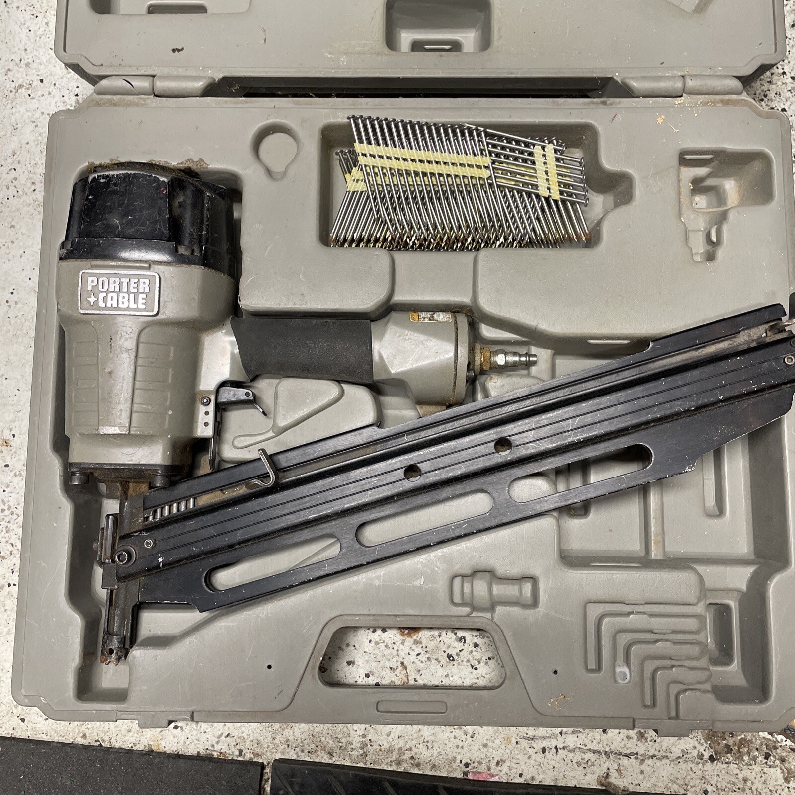 Porter Cable FR350 22 Degree 2