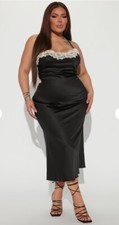 Women’s Plus Size Sexy Black Satin Lace Trimmed Backless Midi Dress