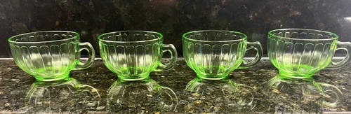 Set of 4  Uranium Coffee Tea Cups Optic Green Uranium Glass Excellent No Chips