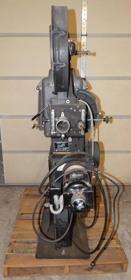 PROYECTOR DE PELÍCULAS SIMPLEX E-7 WESTERN ELECTRIC 35 MM VINTAGE (#4195) Foto 4 de 4