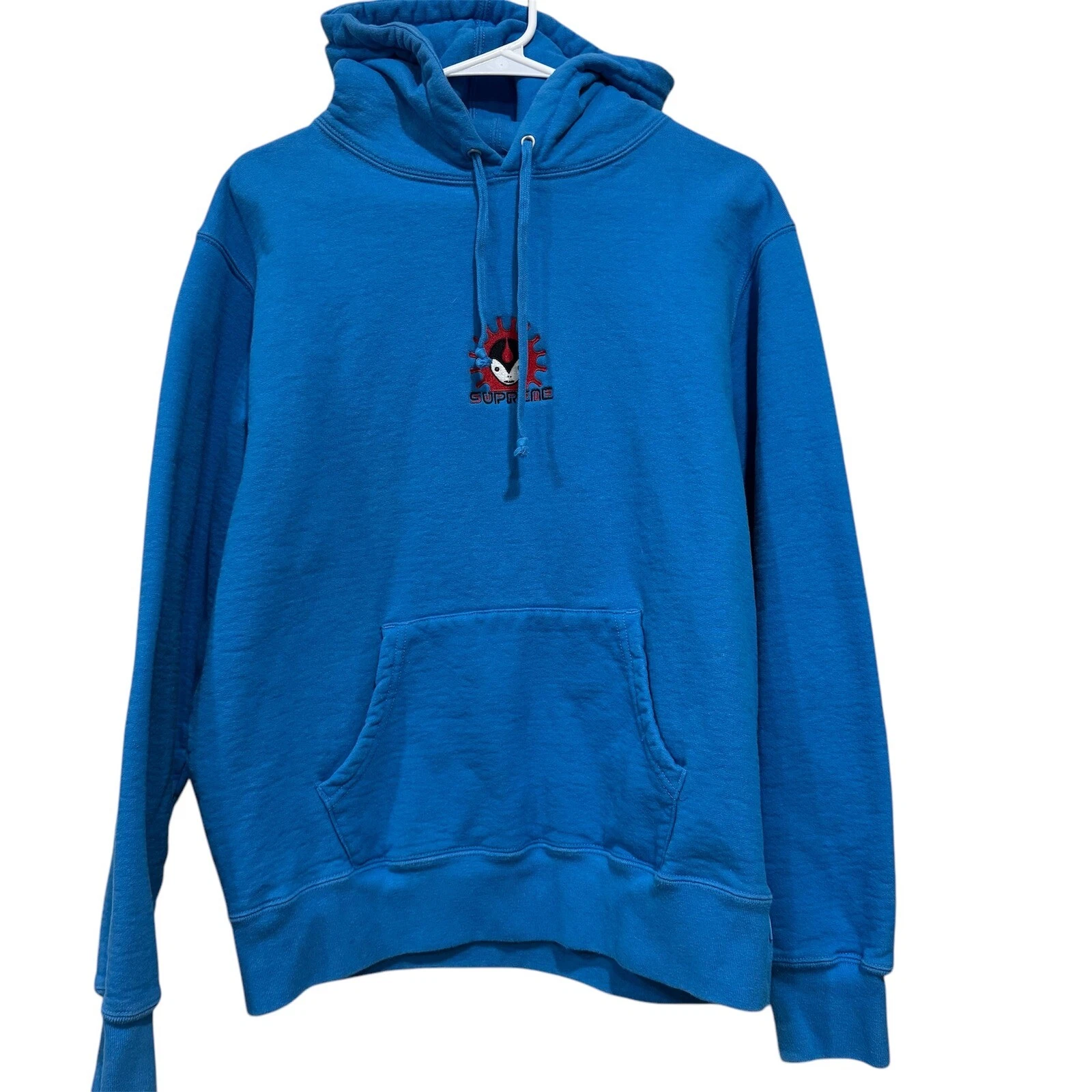 Sweat à capuche Supreme Vampire bleu F/W18 Mike Hill design streetwear