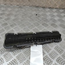 Calandre Mitsubishi 3000