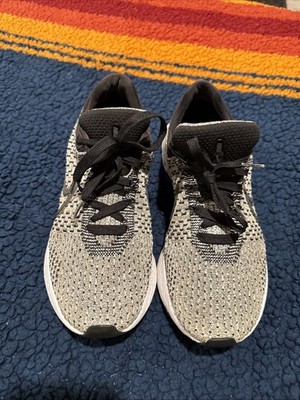 Nike React Infinity Run 4 Flyknit OREO Size 10 Black White Men s Shoes