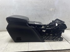 2013 Range Rover Evoque Center Console W Armrest Oem