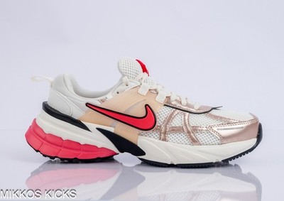 NIKE Women's V2K RUN Cushion GUAVA ICE/ASTER PINK-SAIL