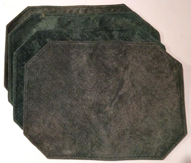 Used, Unbranded Set of 4, Forest-green-colored, Lined, Fabric Placemats, 17½x13