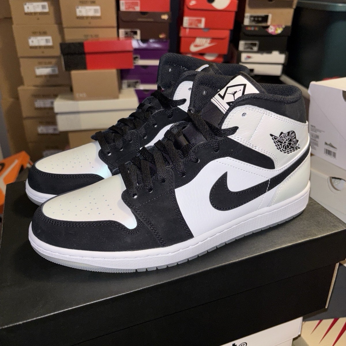 Nike Shoes Air Jordan 1 Mid SE “Diamond Shorts” 2024 Nike Shoes Air Jordan 1 Mid SE “Diamond Shorts”... | Depop main image 2